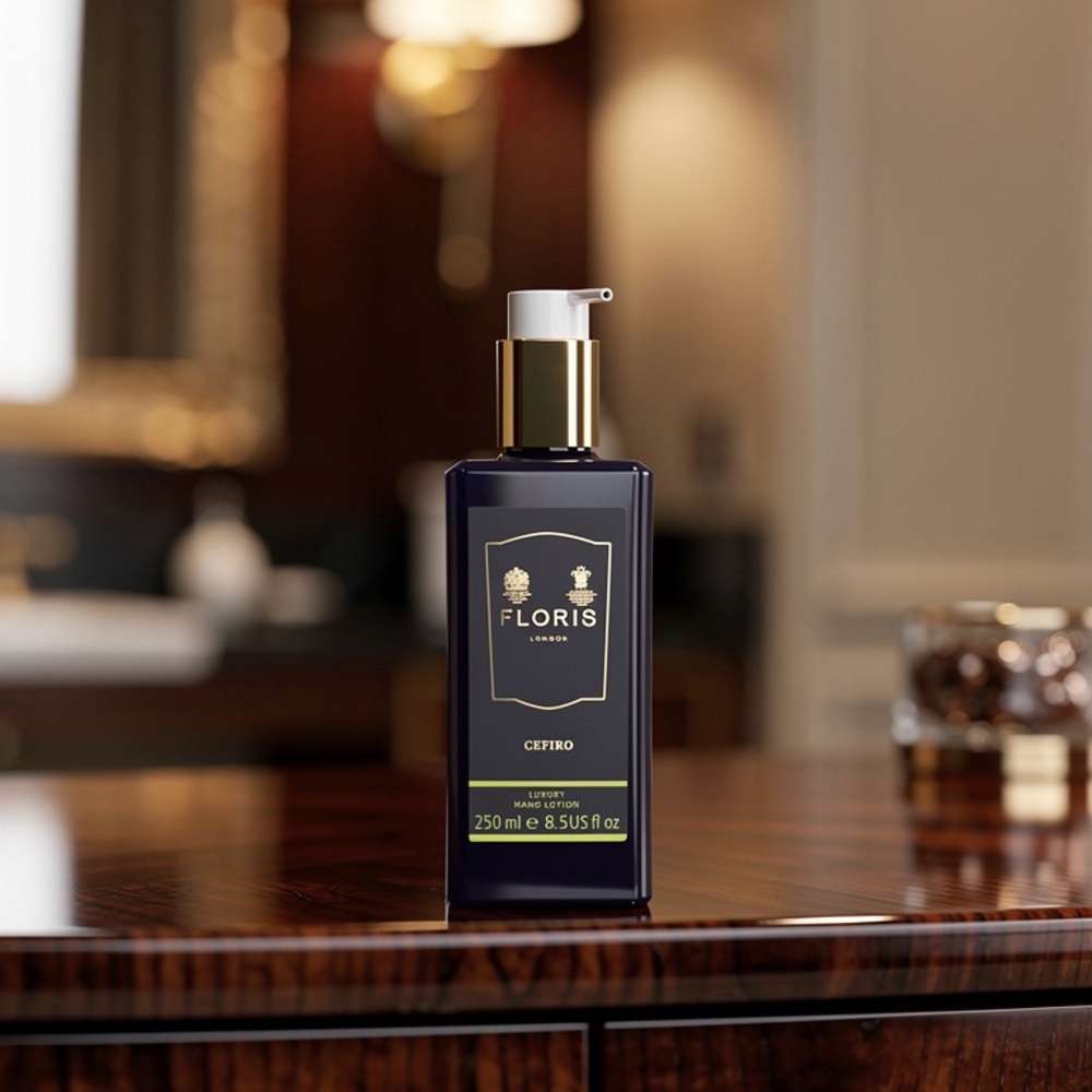 Floris London Cefiro Luxury Hand Lotion 250ml - Picture 2 of 3